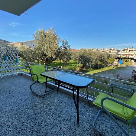 Mpanos Sea Apartment 1 Loutra Oraias Elenis Exteriér fotografie