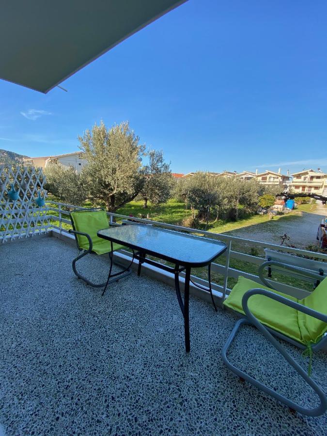 Mpanos Sea Apartment 1 Loutra Oraias Elenis Exteriér fotografie