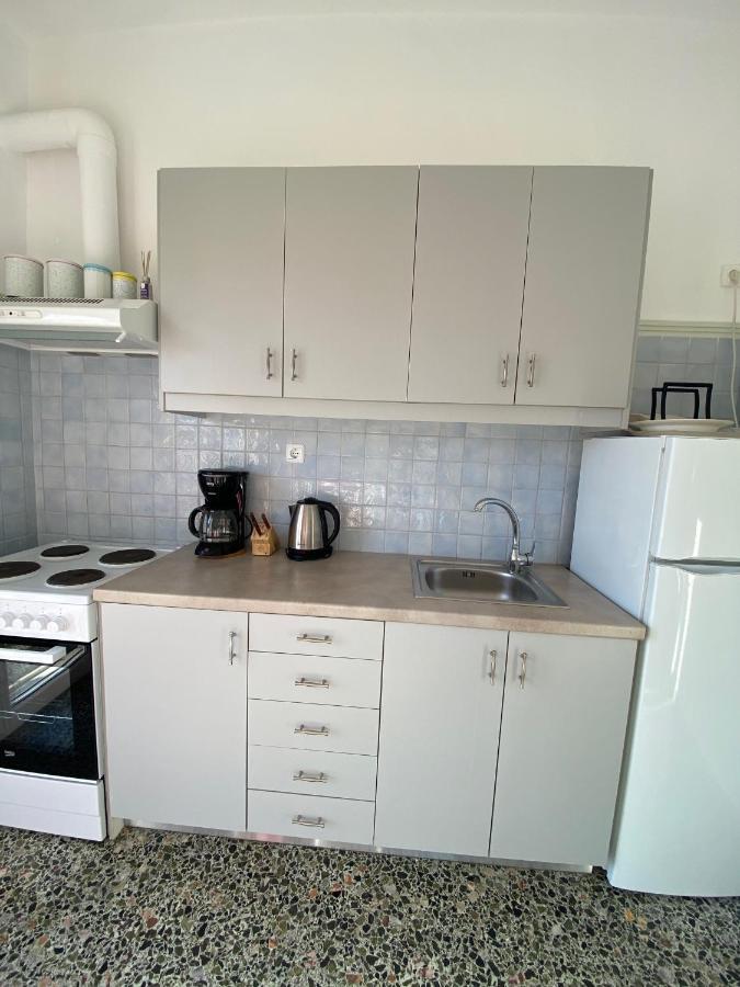 Mpanos Sea Apartment 1 Loutra Oraias Elenis Exteriér fotografie