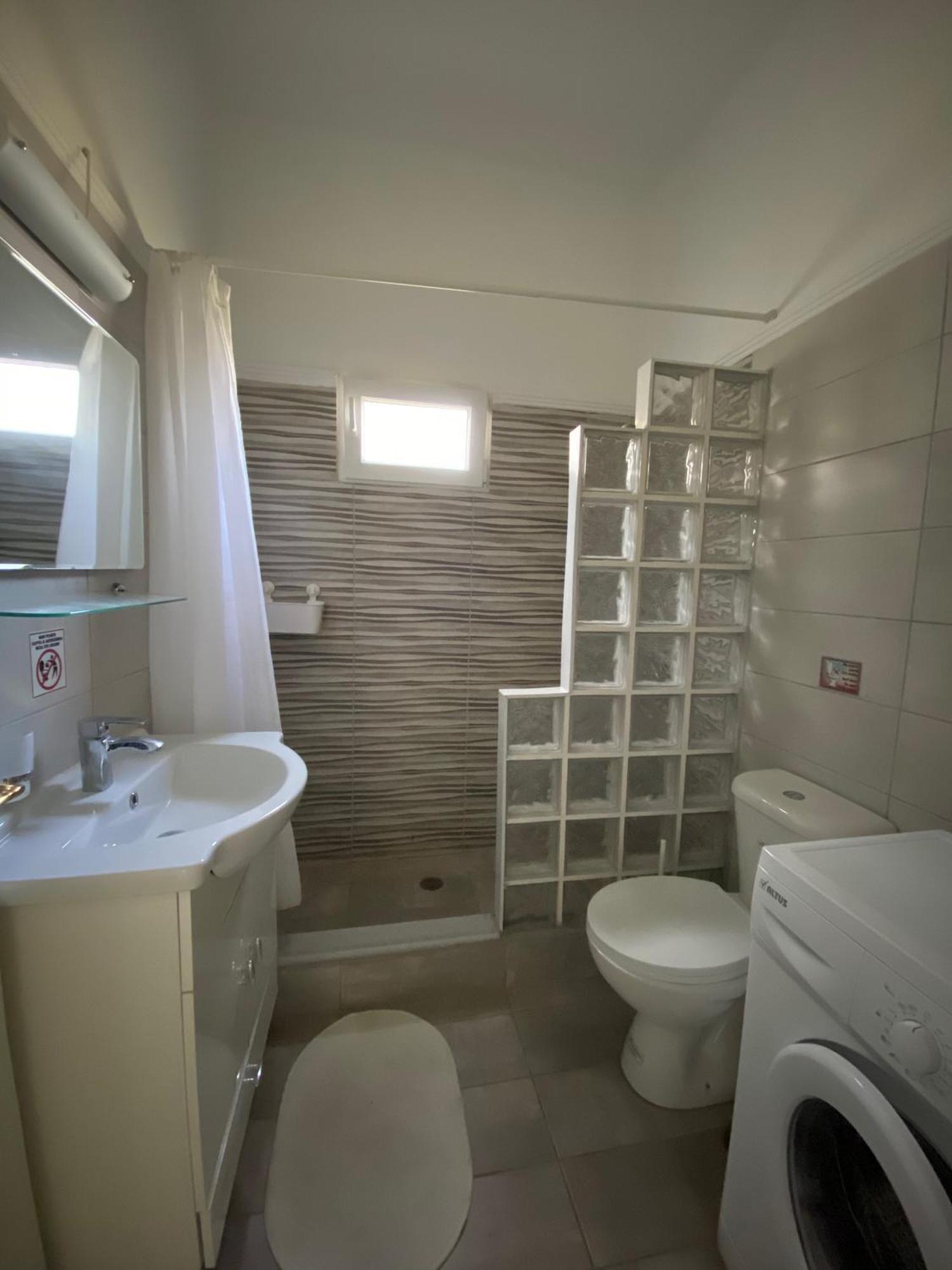 Mpanos Sea Apartment 1 Loutra Oraias Elenis Exteriér fotografie